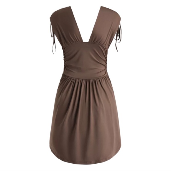 V-Neck MIDI Dress - Picture 2 of 2